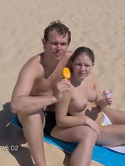 Me and my dumb ex on the beach, fuck she always looked depressed why didnt i notice?