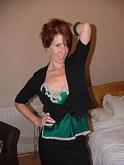 Redheads turn me on. experience women turn me on. this mamma is the complete drilling package.
