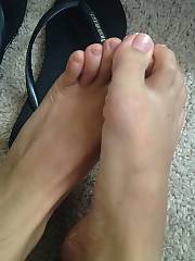 My girlfriends feet Feetworship Feet