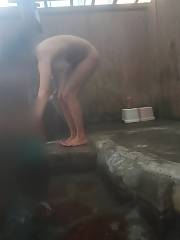 My mother girlfriend at Japanese Style Bath Amateur Voyeur Milf Onsen Japanese Onsen Shower hidden Camera