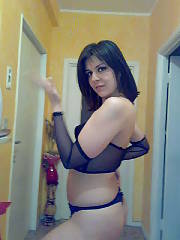 Tamy boobed bitch on cam.