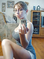 Amateur boobed girlie shyloh loves selfshooting herself naked.