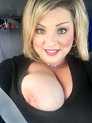 Mom blond Short huge melons Makeup beautiful Lipstick Amateur Blonde MILF huge Boobs